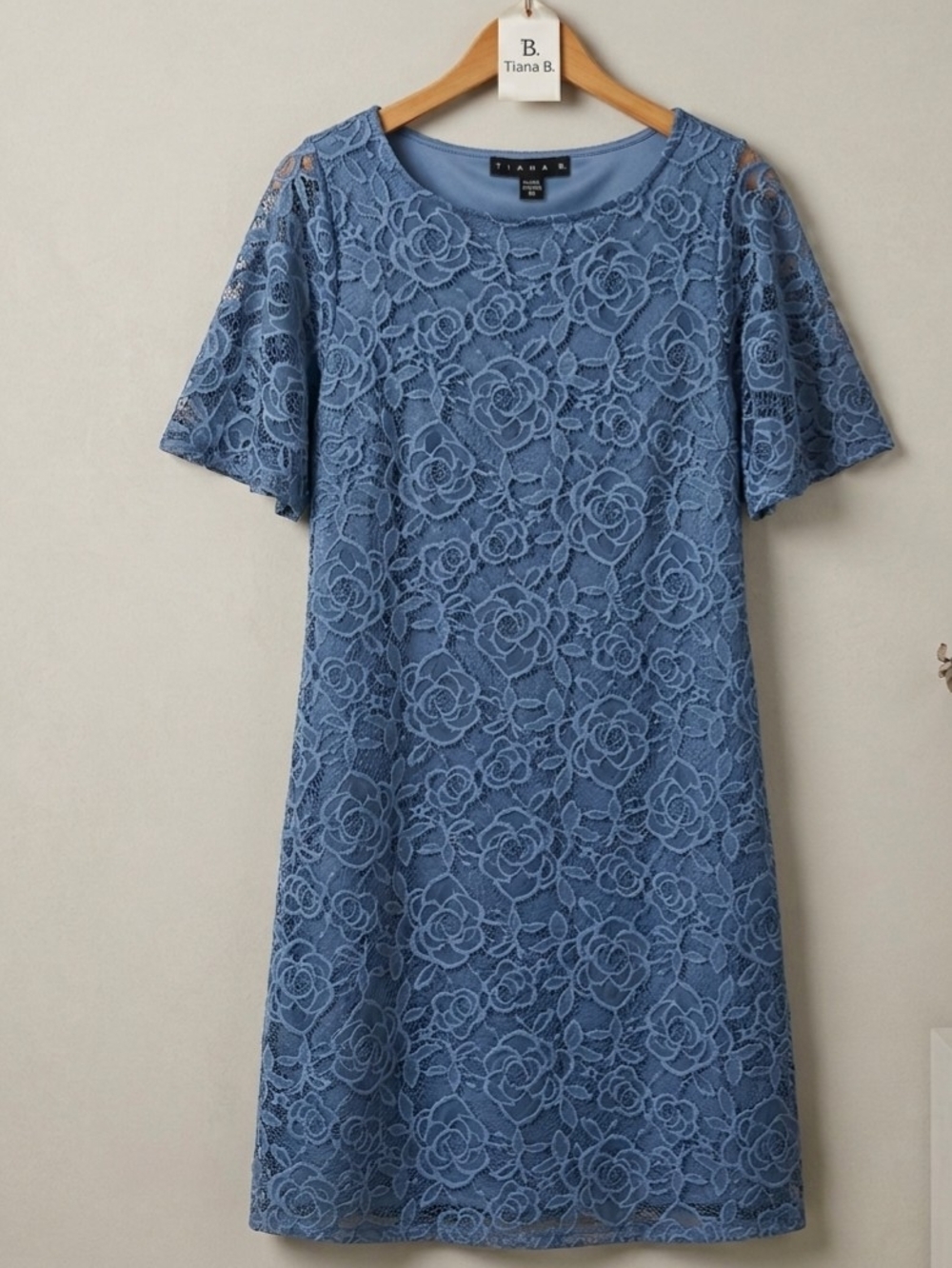 Tiana B. Elegant Floral Lace Shift Dress – Dusty Blue 10